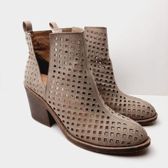 RAMPAGE / Obie Taupe Perforated Geo Slip-On Ankle Boots Booties Beige Tan Sz 10 - Picture 2 of 13